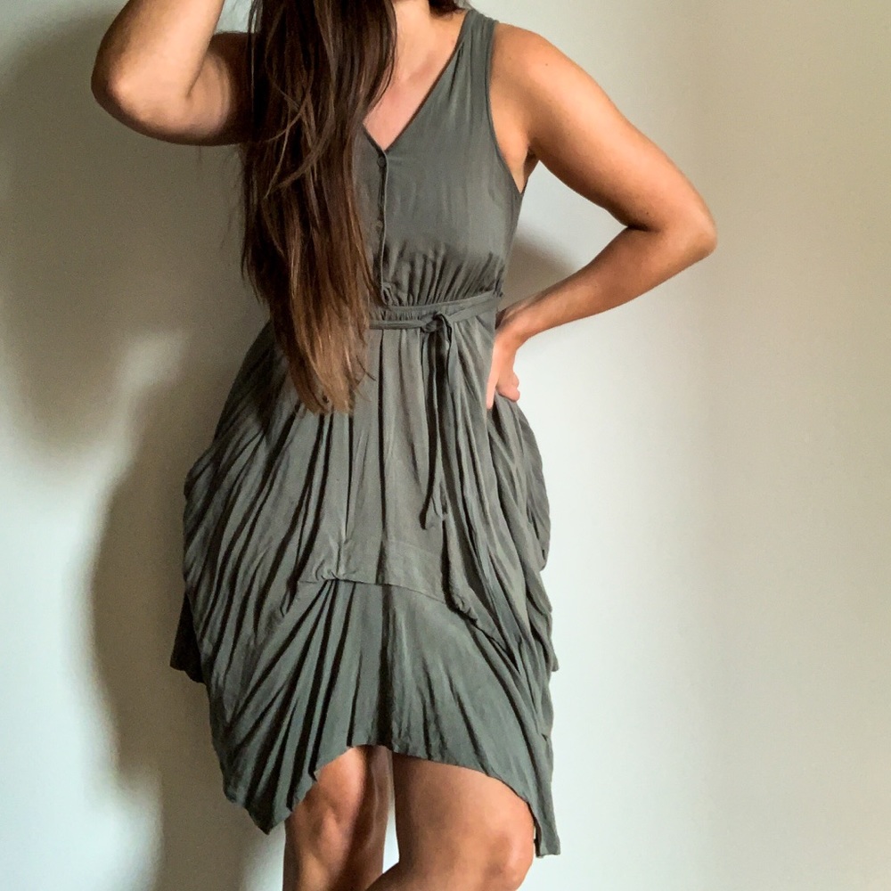 ModCloth Gray ruffled dress
